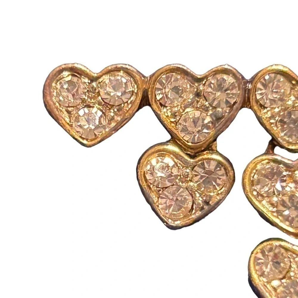 Beautiful Heart Dangle Brooch 1.75” x 1” Gold Toned With Clear Stones